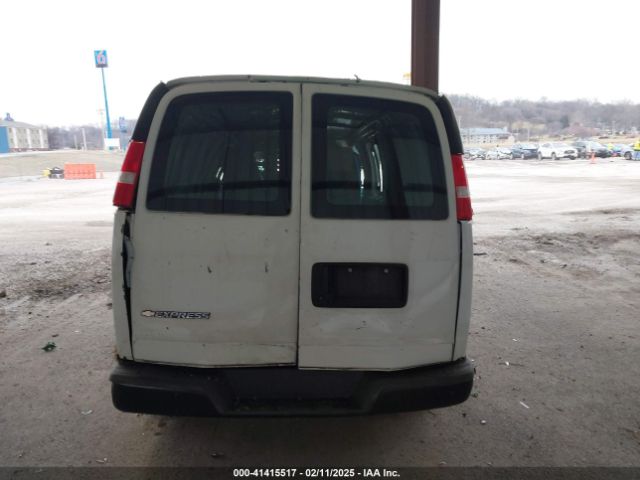1GCWGBFG0K1248106 Chevrolet Express 2500 Work Van