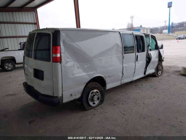 1GCWGBFG0K1248106 Chevrolet Express 2500 Work Van