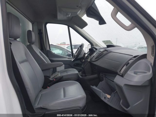 1FDBF8ZM1JKA80647 Ford Transit-350 Cab