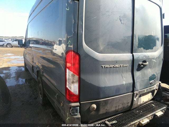 Ford Transit-250 2019 1FTYR3XM2KKB73626 Image 3