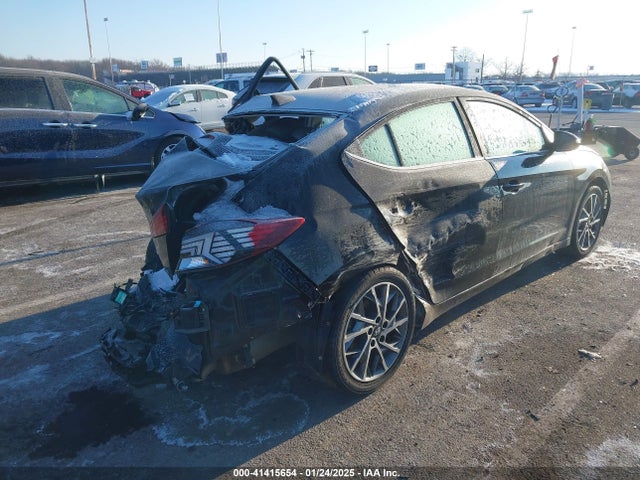 KMHD84LF1KU822184 Hyundai Elantra Limited