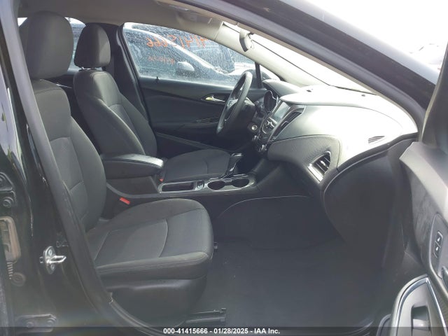 Chevrolet Cruze Lt Auto 2018 3G1BE6SM1JS603880 Image 5