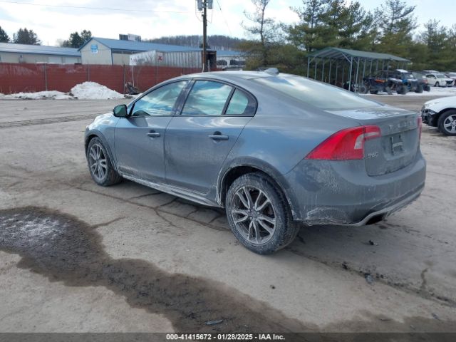 2016 VOLVO S60 CROSS COUNTRY YV4612UM2G2000450 Photo 2