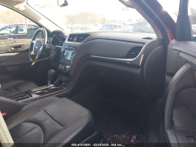 1GNKVHKD1HJ313211 Chevrolet Traverse 2lt