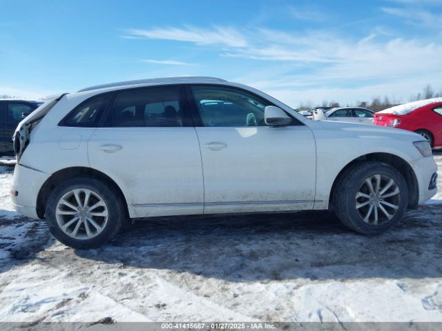 WA1LFAFP2EA063344 Audi Q5 2.0t Premium