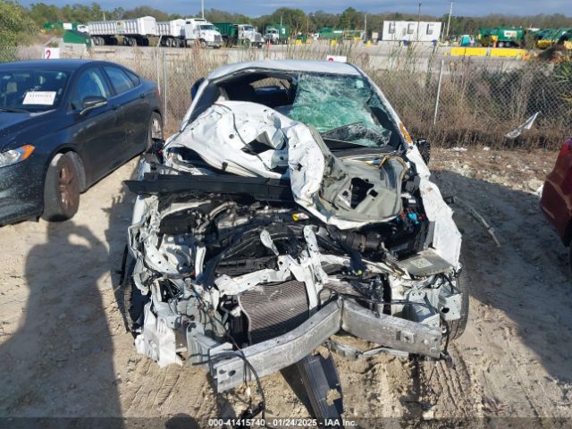 NMTKHMBX1NR146512 Toyota C-HR XLE