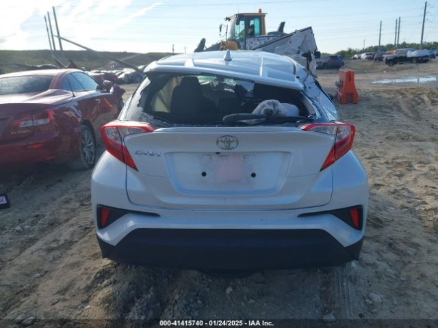 NMTKHMBX1NR146512 Toyota C-HR XLE