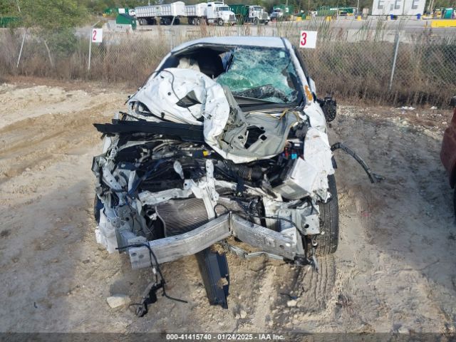 NMTKHMBX1NR146512 Toyota C-HR XLE