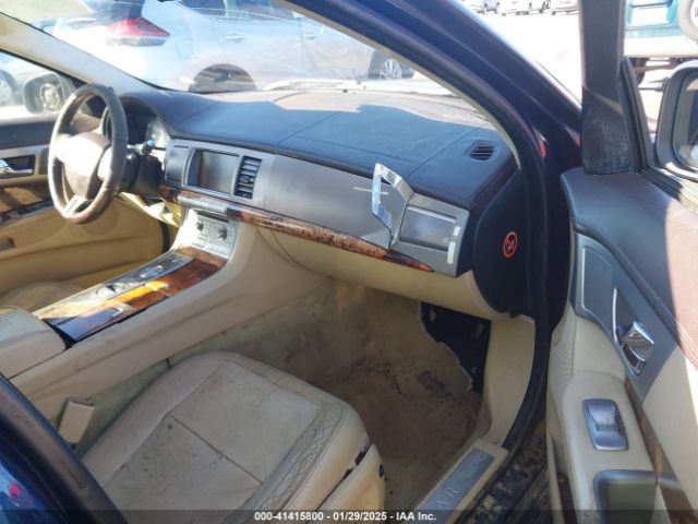 2009 JAGUAR XF SAJWA05B79HR03537 Photo 4