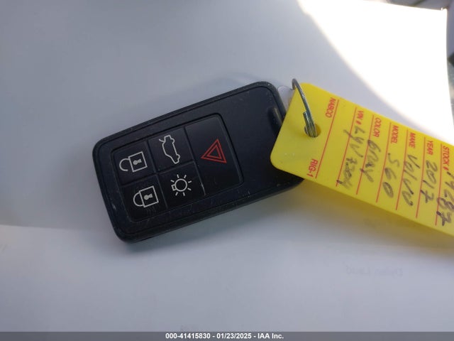 LYV402HKXHB137304 Volvo S60 Inscription T5