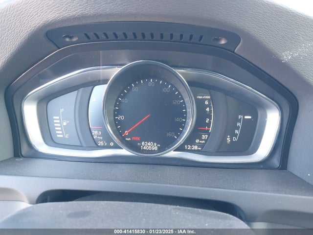 LYV402HKXHB137304 Volvo S60 Inscription T5