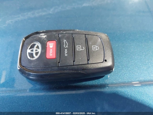Toyota CAMRY LE 2025 4T1DBADK2SU514579 Image 11