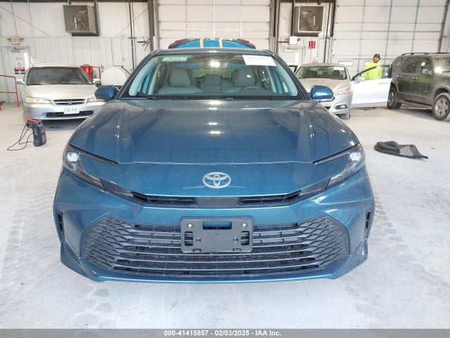 Toyota CAMRY LE 2025 4T1DBADK2SU514579 Image 13