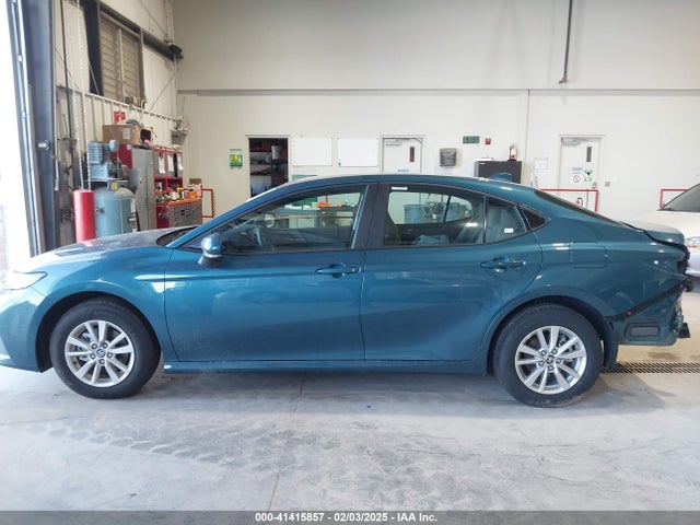 Toyota CAMRY LE 2025 4T1DBADK2SU514579 Image 15