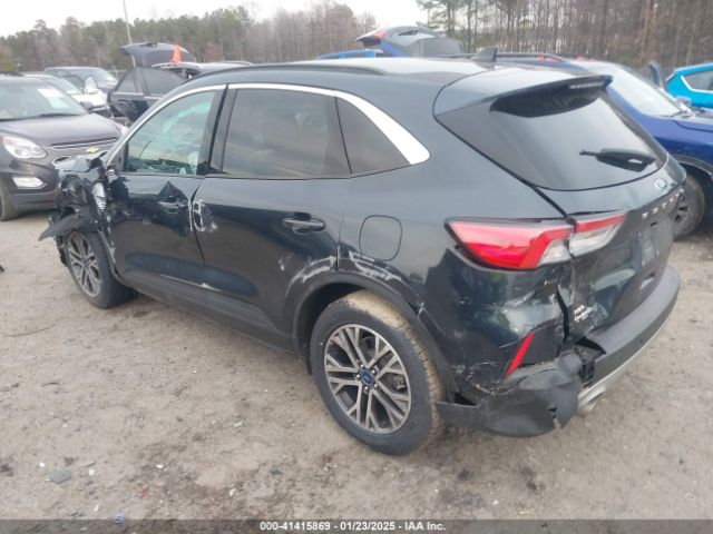 1FMCU0H62NUB17651 Ford ESCAPE SEL