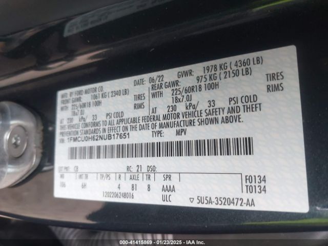 1FMCU0H62NUB17651 Ford ESCAPE SEL
