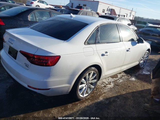 2017 AUDI A4 WAUGMAF48HN042916 Photo 3