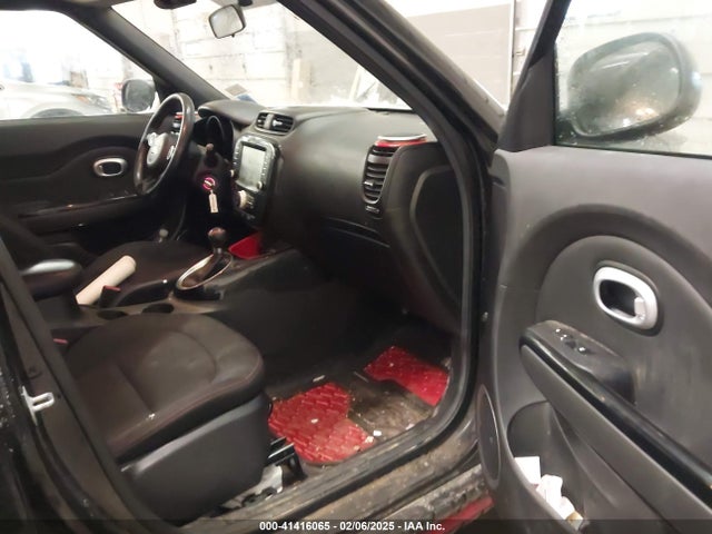 KNDJP3A53F7776201 KIA SOUL +