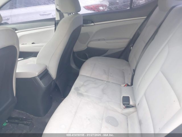 5NPD74LF0HH083447 Hyundai ELANTRA SE