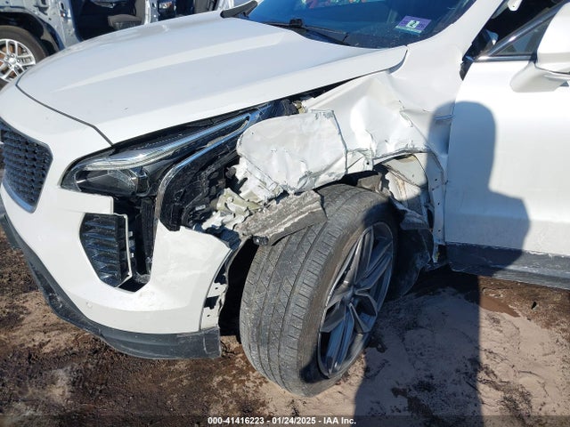 2019 CADILLAC XT4 1GYFZER49KF142425 Photo 5