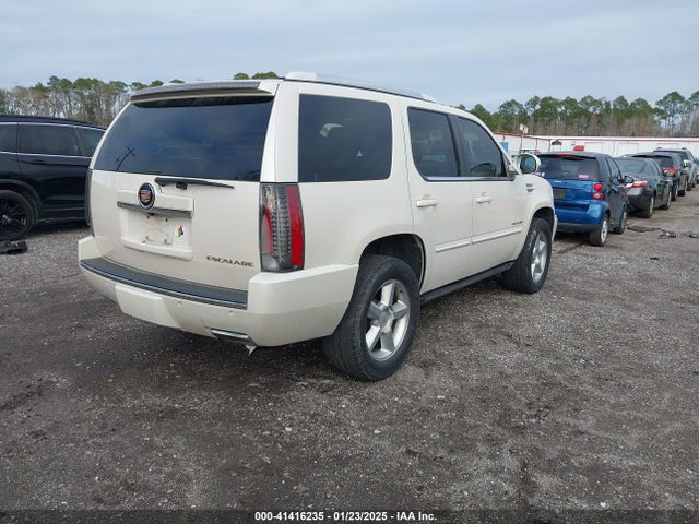 2013 CADILLAC ESCALADE 1GYS3CEF2DR318728 Photo 3