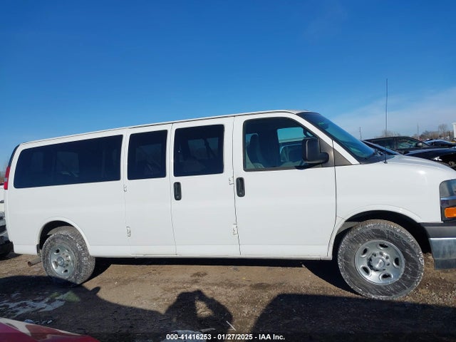 1GAZGPFG4H1336894 Chevrolet Express 3500 Lt