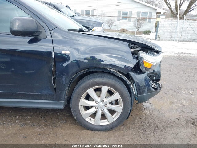 Mitsubishi Outlander Sport Es 2014 4A4AR3AU2EE026390 Image 18