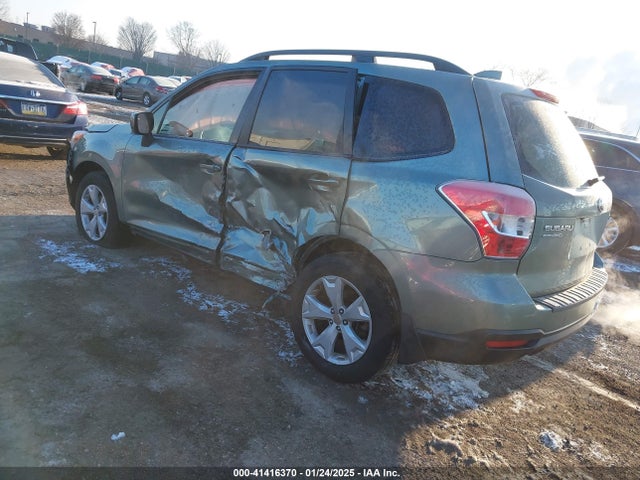 JF2SJADC7GH447261 Subaru Forester 2.5i Premium