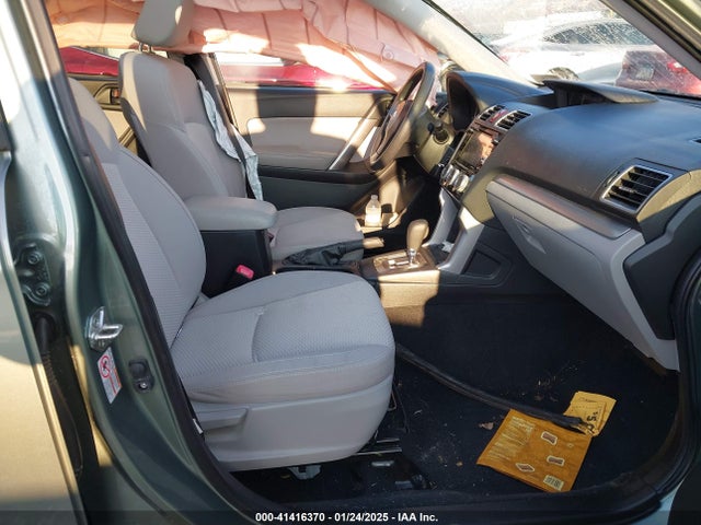 JF2SJADC7GH447261 Subaru Forester 2.5i Premium