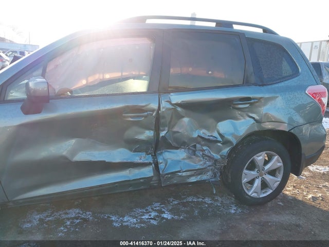 JF2SJADC7GH447261 Subaru Forester 2.5i Premium