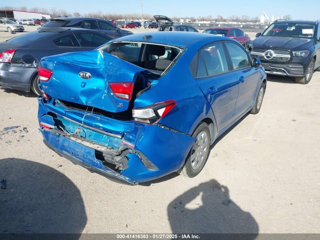 3KPA24AD9ME364664 KIA RIO S