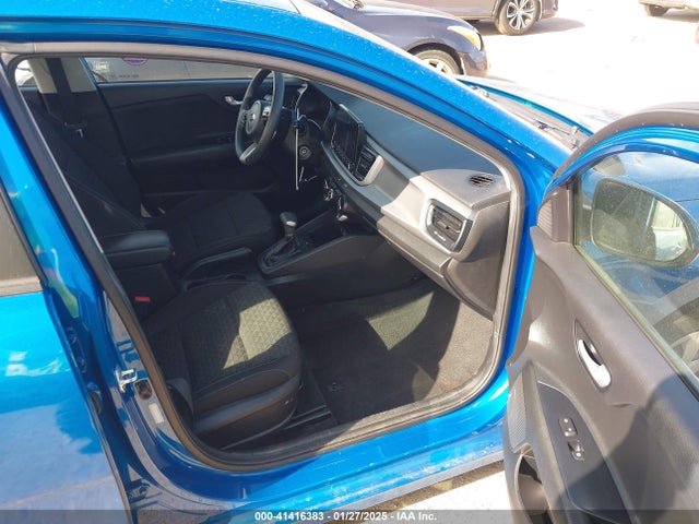 3KPA24AD9ME364664 KIA RIO S