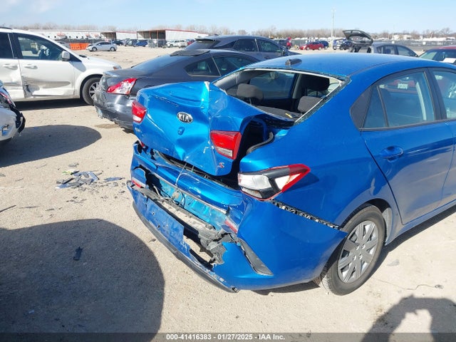3KPA24AD9ME364664 KIA RIO S