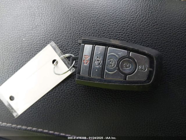 3FA6P0RU5JR120119 Ford Fusion Hybrid Titanium