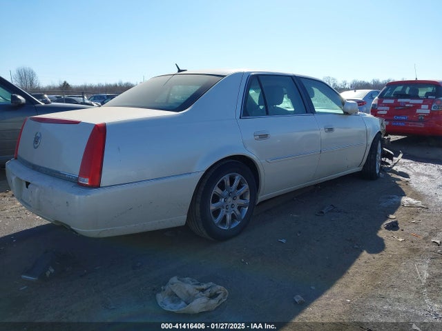2008 CADILLAC DTS 1G6KD57YX8U146211 Photo 3