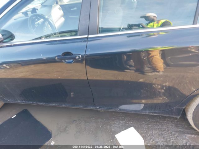 4T4BF1FK5FR466578 Toyota CAMRY LE