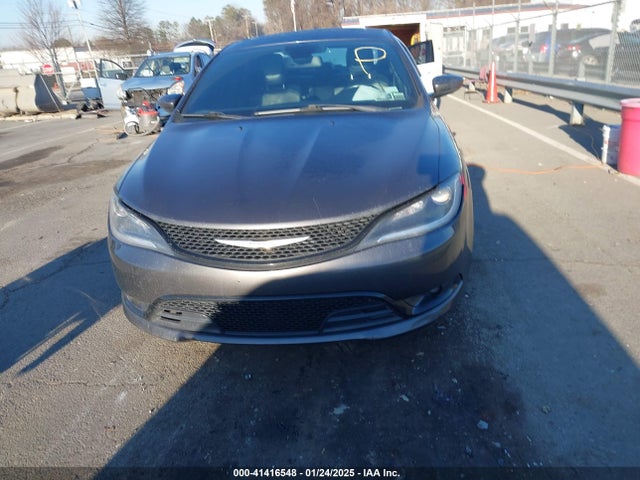 Chrysler 200 S 2015 1C3CCCDG6FN556746 Image 12