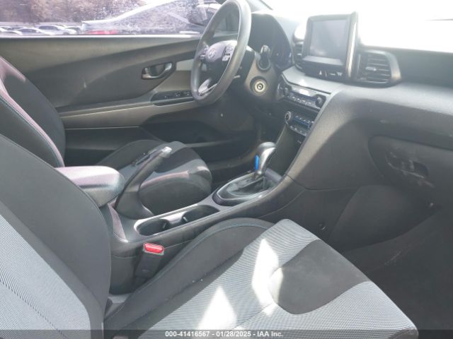 KMHTG6AF6KU017262 Hyundai Veloster 2.0