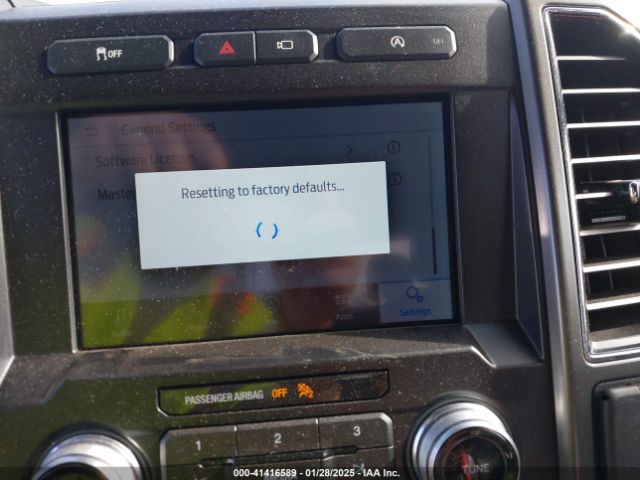 1FTEW1C4XKFC45445 Ford F-150 Lariat