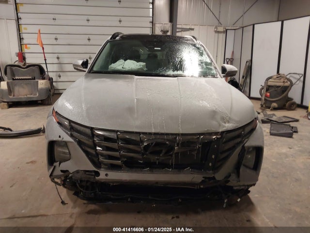 KM8JECAE0PU213725 Hyundai Tucson Limited