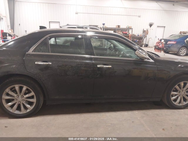 Chrysler 300c Awd 2017 2C3CCAKG1HH566734 Image 13