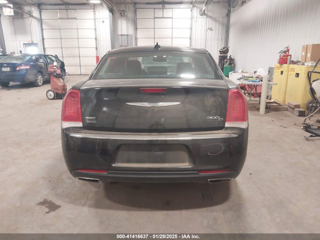 Chrysler 300c Awd 2017 2C3CCAKG1HH566734 Image 16