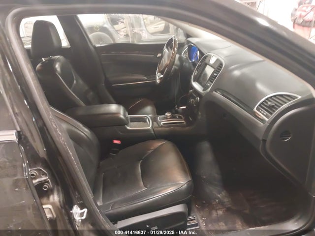 Chrysler 300c Awd 2017 2C3CCAKG1HH566734 Image 5