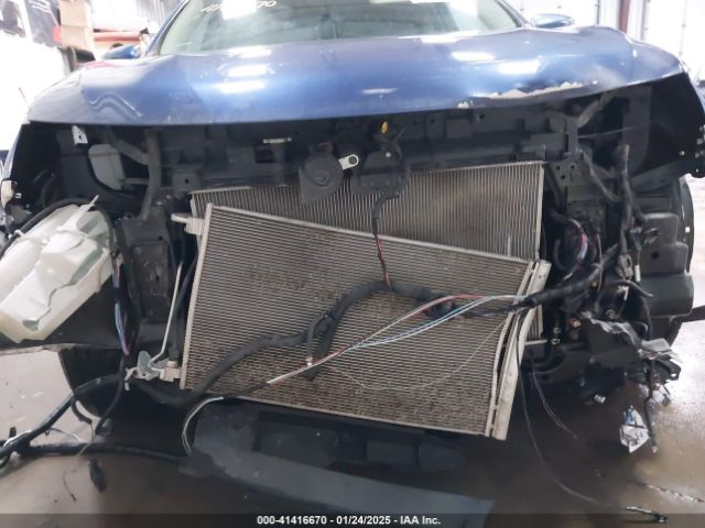 5N1AT2MV2HC857794 Nissan ROGUE SV