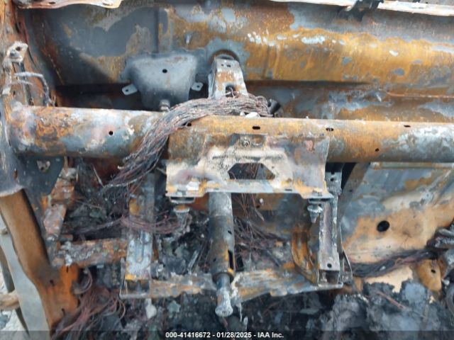 1GCUDEEL0PZ228625 Chevrolet Silverado 1500 4wd  Short Bed Rst