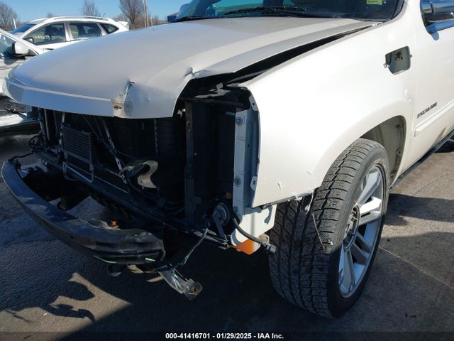 2013 CADILLAC ESCALADE 1GYS3CEF4DR291676 Photo 5