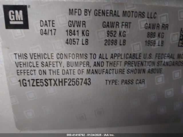 1G1ZE5STXHF256743 Chevrolet MALIBU 1LT
