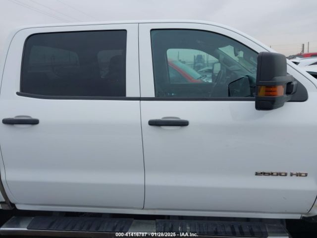 1GC1KUEY0HF210109 Chevrolet Silverado 2500hd Wt