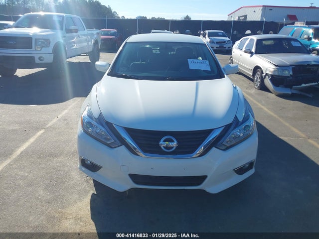 Nissan Altima 2.5 S 2017 1N4AL3AP3HC292302 Image 12