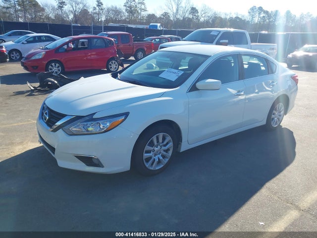 Nissan Altima 2.5 S 2017 1N4AL3AP3HC292302 Image 2